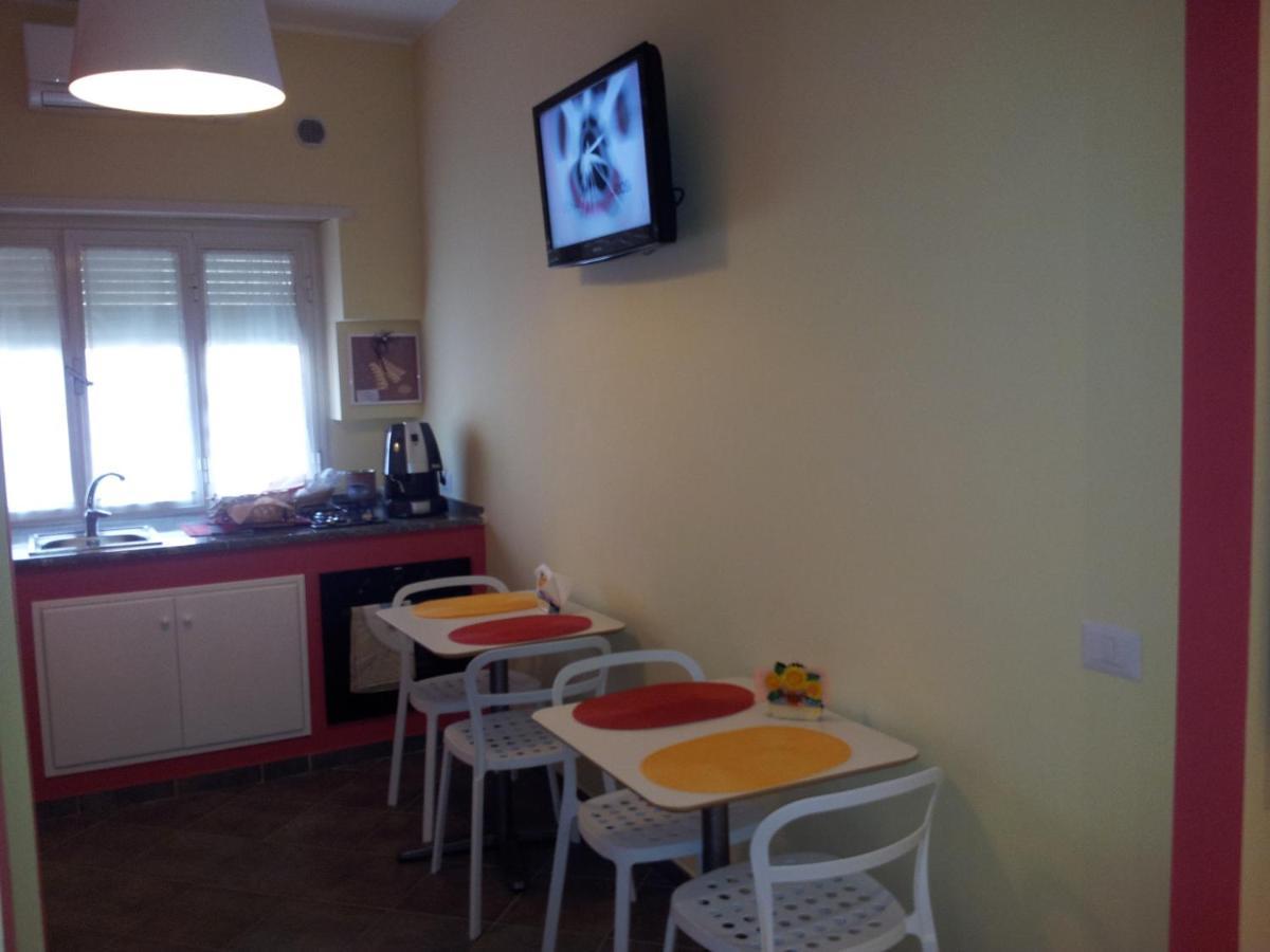 B&B Dimora Di Traiano 테라치나 외부 사진